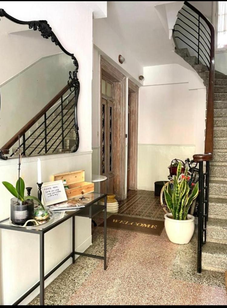 Konstantinos'S Luxury Vintage Apartment Thessaloniki Exterior photo